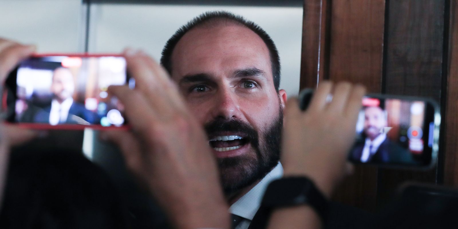 PGR solicita condenação de Eduardo Bolsonaro por coação ao STF