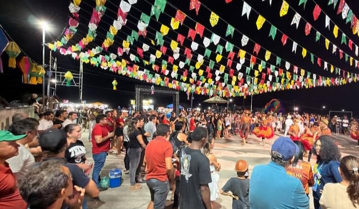 Prefeito Lucas Braga destaca sucesso do São João no Assentamento Juazeiro e celebra “maior evento de todos os tempos” em Marizópolis