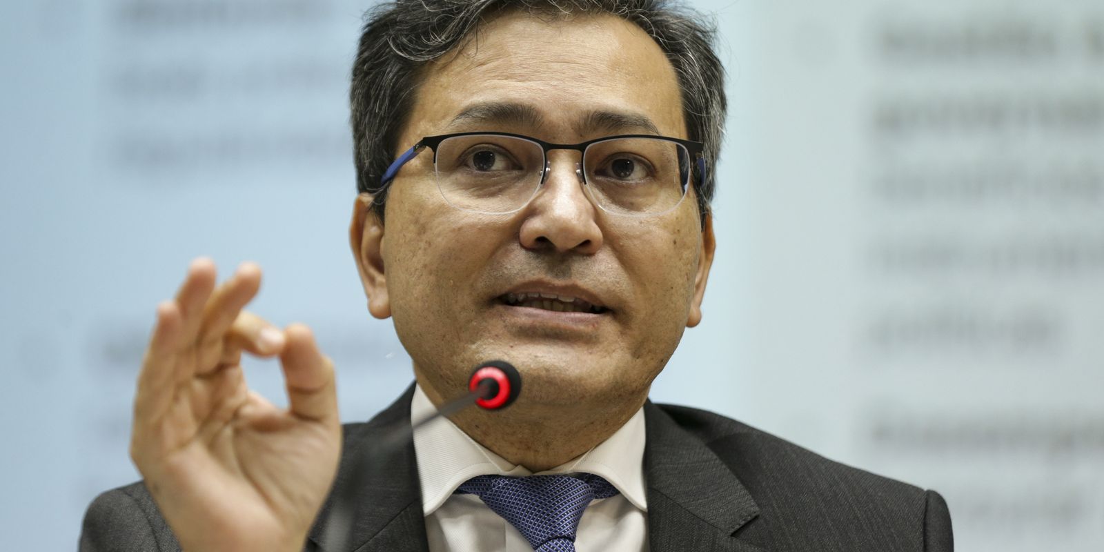 Receita Federal anuncia recorde de restituições e avanço nas declarações pré-preenchidas do IR