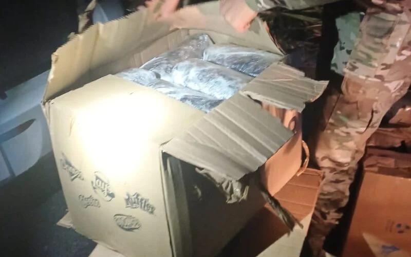 Apreensão de maconha: PRF intercepta veículo com 26,3 kg de droga na BR-101 em João Pessoa