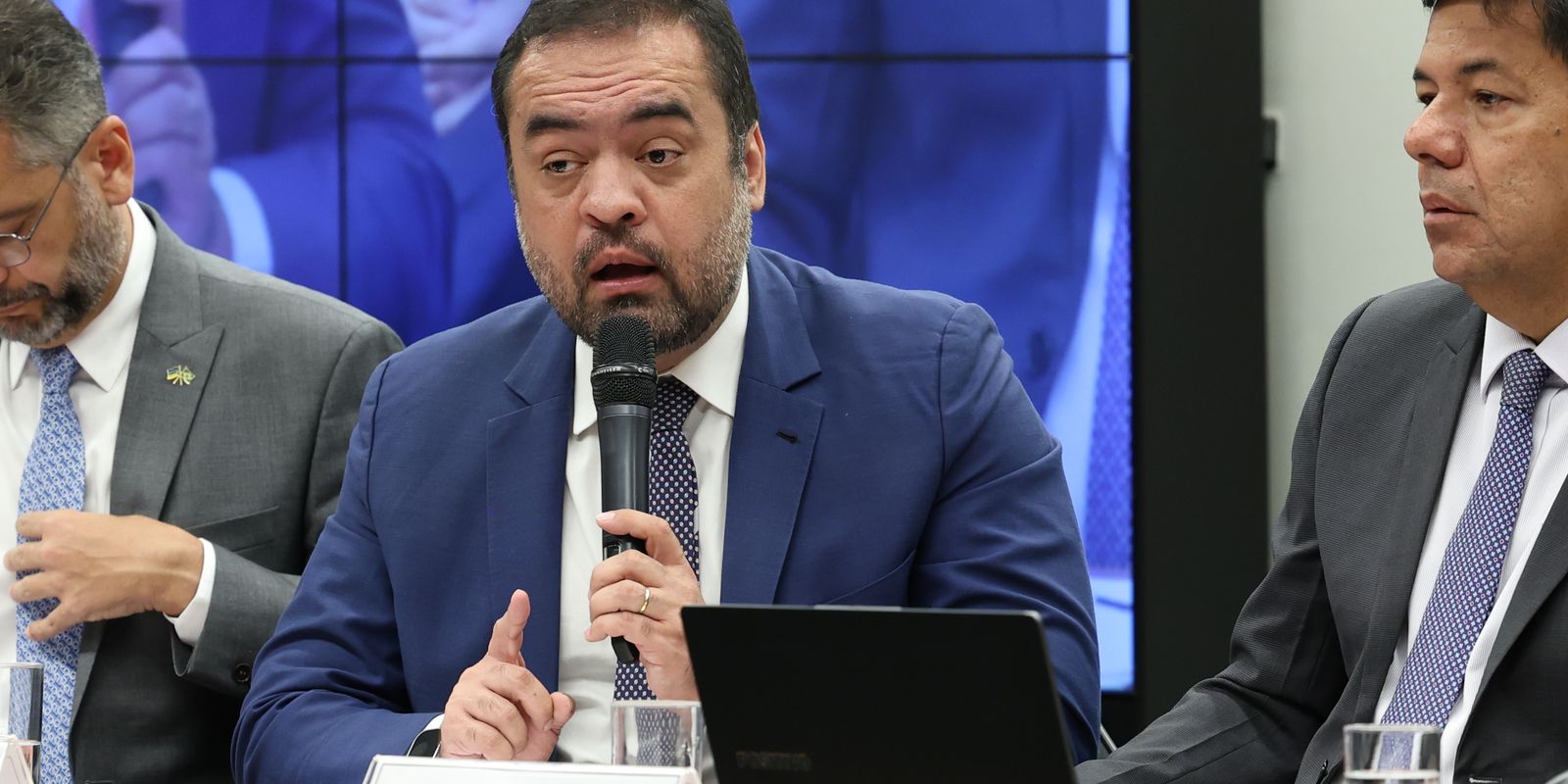 TSE confirma inelegibilidade de Claudio Castro