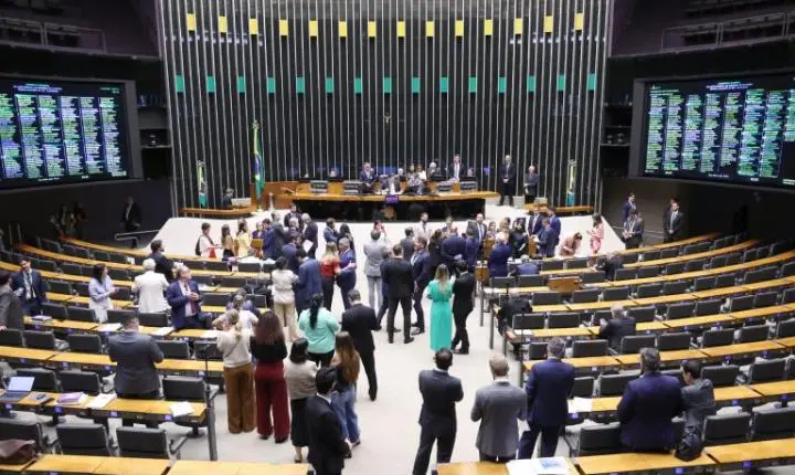 Alcolumbre recusa solicitações para instalação de CPI do Banco Master
