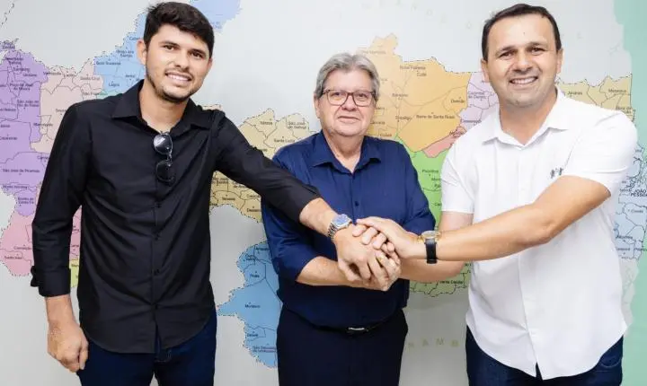 Aldo Andrade e Mateus Gomes visitam João Azevedo para agradecer ações por Bernardino Batista e confirmam apoio ao Senado