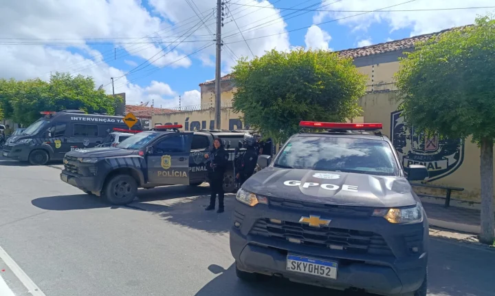 Após perder Fórum e Comarca Eleitoral, Uiraúna vê cadeia com mais de 60 anos ser desativada; silêncio de autoridades chama atenção