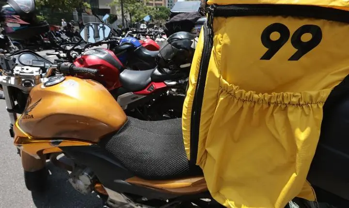 99 lança tecnologia para monitorar segurança de motociclistas parceiros