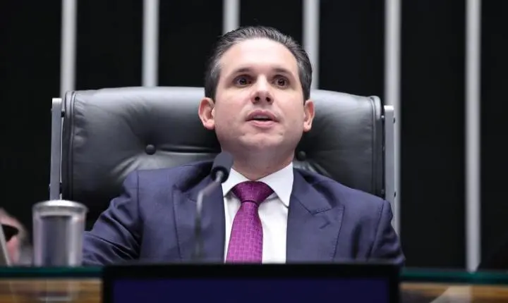 Política nacional de minerais críticos garante competitividade ao Brasil, afirma Motta