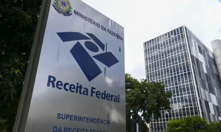 Arrecadação federal atinge novo recorde, ultrapassando R$ 278 bilhões em abril