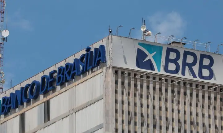 Câmara Legislativa convoca presidente do BRB para esclarecer situação financeira