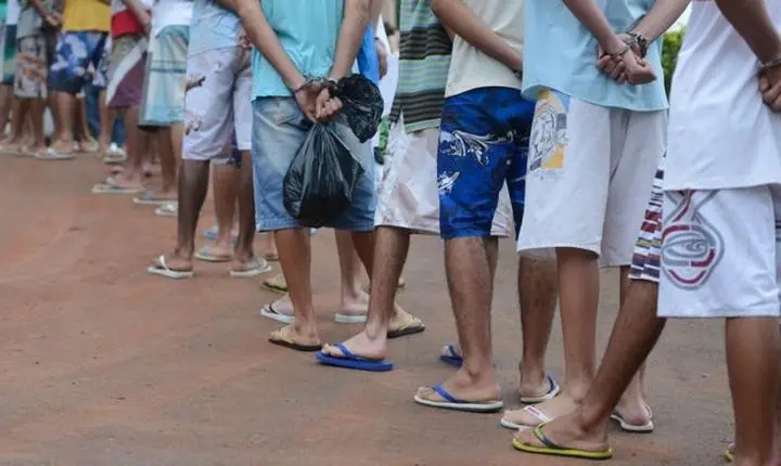 CCJ volta a discutir redução da maioridade penal nesta terça-feira