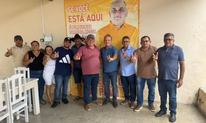 Coloral abre residência para encontro político com Nabor Wanderley e lideranças locais, em São José da Lagoa Tapada