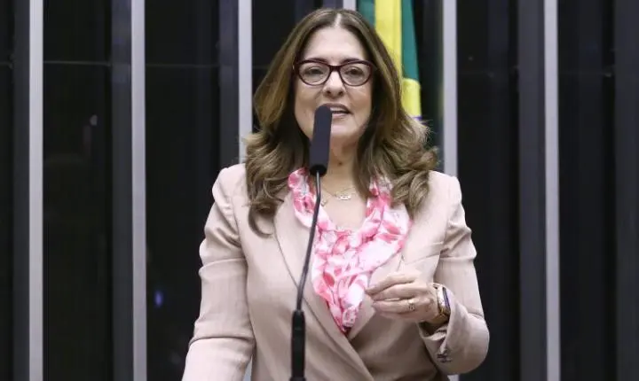 Comissão aprova acesso a direitos sociais e previdenciários para mulheres da pesca artesanal