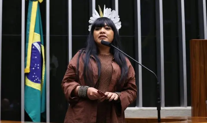 Comissão aprova pena mais rigorosa para agressões ao rosto e partes íntimas de mulheres