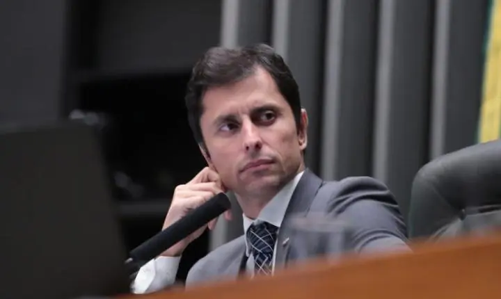 Comissão aprova proposta de selo para empresas amigas de mães atípicas