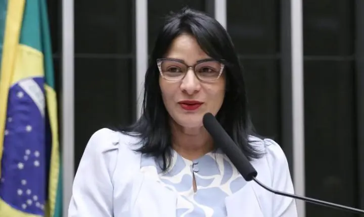 Comissão da Câmara aprova criação do Disque Parente para coibir violência contra indígenas