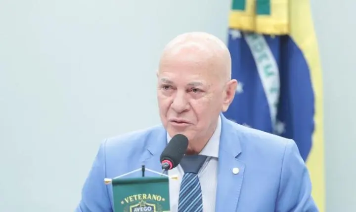 Comissão da Câmara aprova projeto de lei para incentivar pessoas idosas no ensino superior