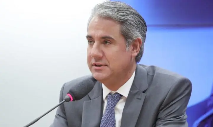 Comissão da Câmara aprova sistema de logística reversa para coco verde