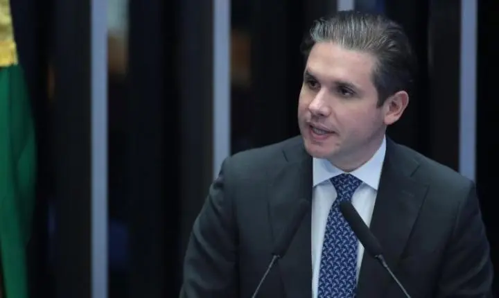 Presidente da Câmara espera veto sobre dosimetria seja revertido