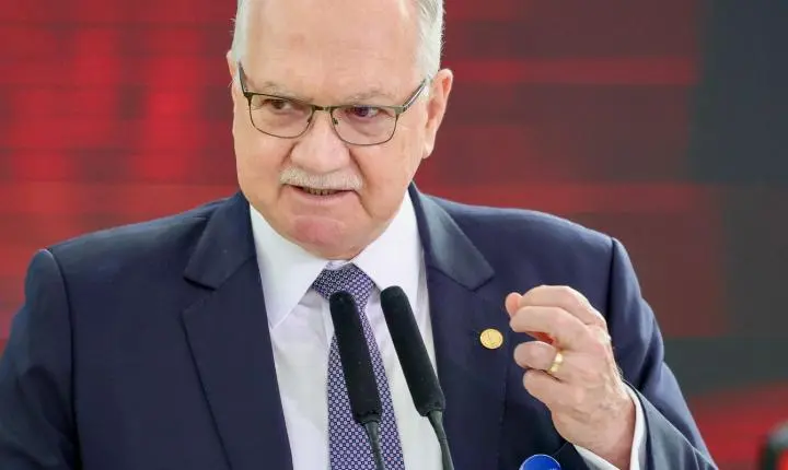 Presidente do STF admite que a Corte atravessa uma crise