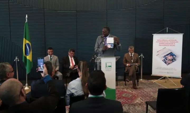 Estudo da Câmara analisa efeitos da tecnologia no trabalho e na economia