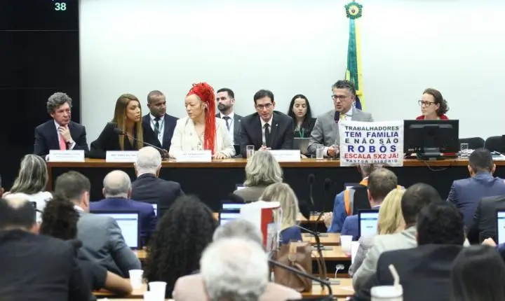 Câmara dos Deputados: relator propõe jornada de trabalho de 40h semanais e fim da escala 6x1