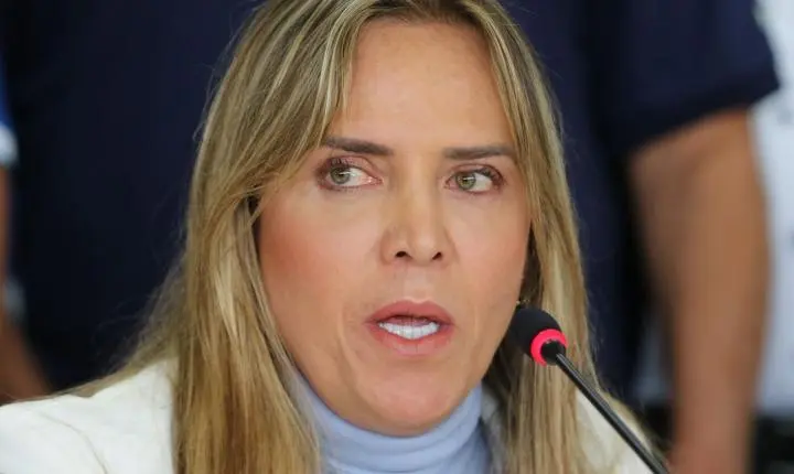 Governadora do Distrito Federal, Celina Leão, tem alta após tratamento de pneumotórax