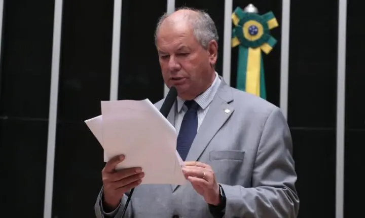 Câmara dos Deputados rejeita pedido do PT e avança com alteração no Código Florestal