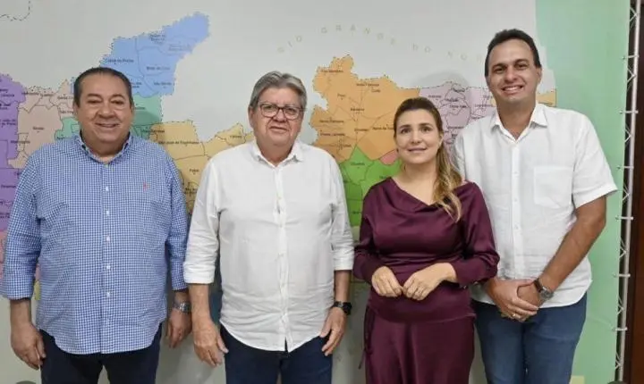 Prefeitos de Triunfo e Poço de José de Moura cumprem agenda em João Pessoa em busca de investimentos