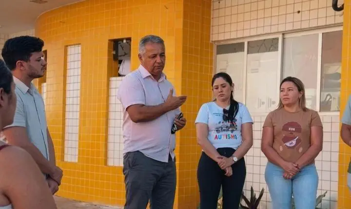Prefeitura de São Francisco entrega veículo 0km para atender mães de pacientes neurodivergentes