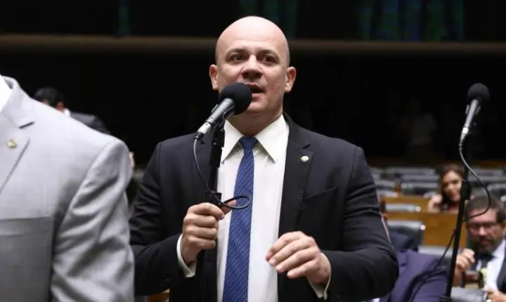 Projeto de lei propõe criminalizar criação de entidades fraudulentas para desvio de recursos públicos