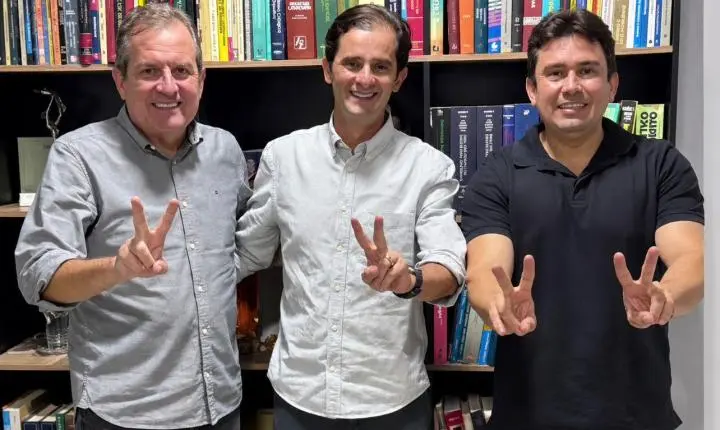 Tyrone recebe apoio do ex-prefeito de São Francisco, João Bosco Filho, e passa a contar com os dois grupos políticos do município