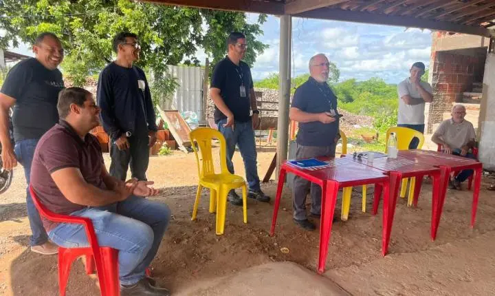 Victor Rabelo recebe CODEVASF e assegura caminhão caçamba para zona rural de Sousa com parceria de Wellington Roberto